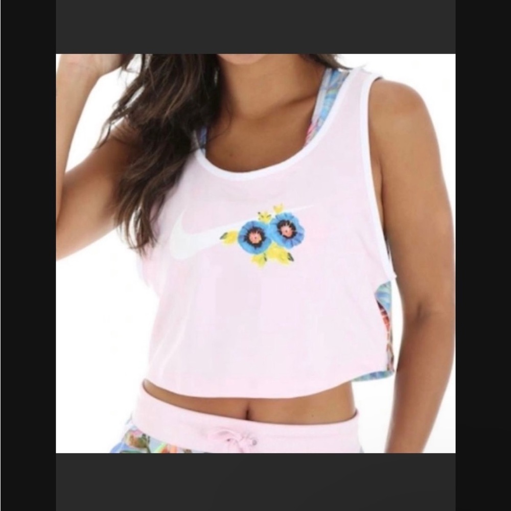 Nike Women’s Hyper Femme Light Pink Tank Top Crop Top Tropical Floral